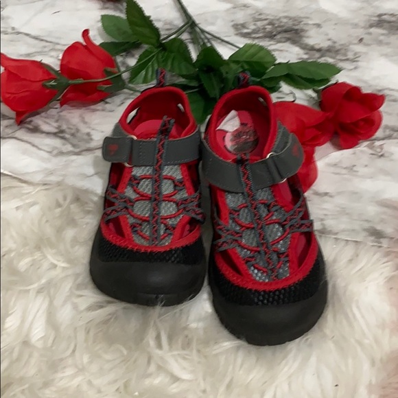 OshKosh B'gosh Other - Red sandals